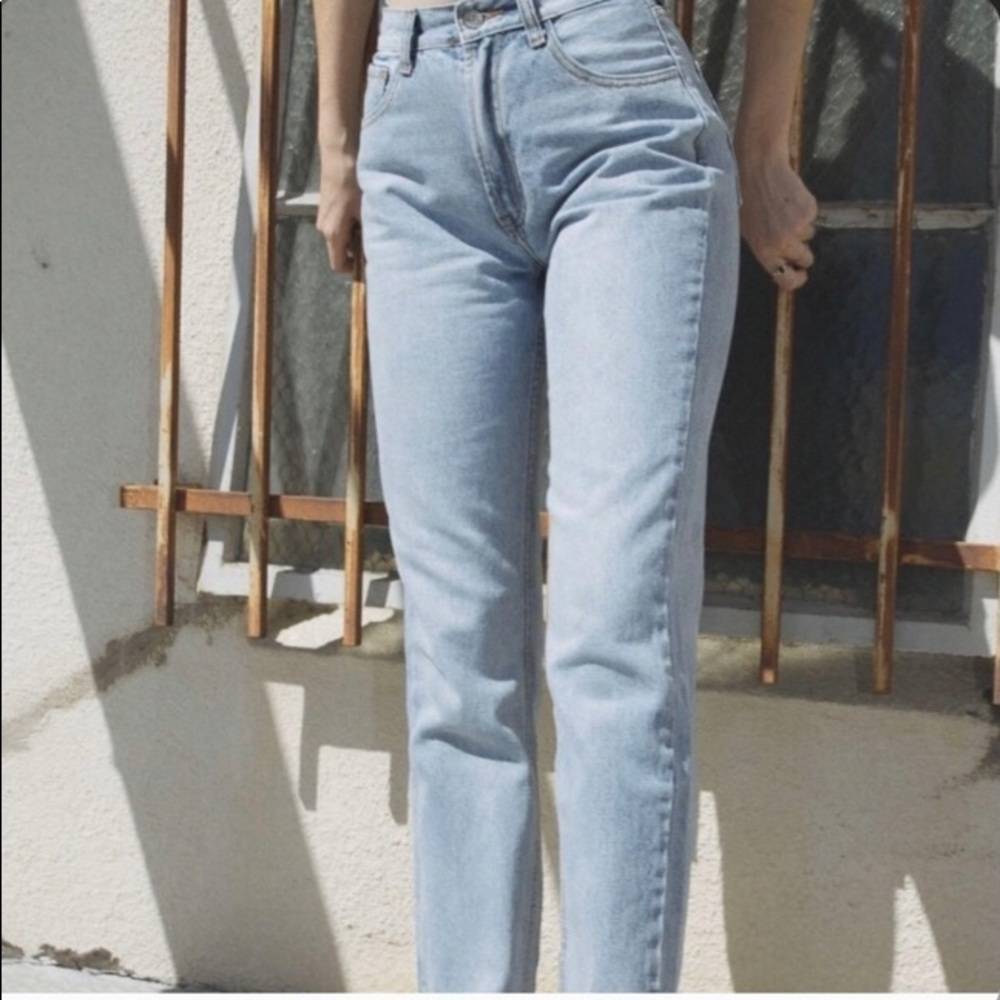 Brandy Melville straight leg jeans